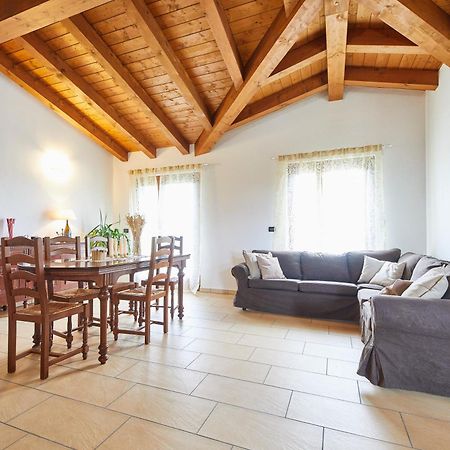 Nema Villa Mossa Buitenkant foto