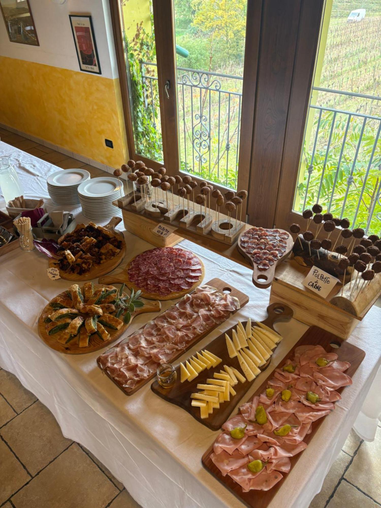 Nema Villa Mossa Buitenkant foto